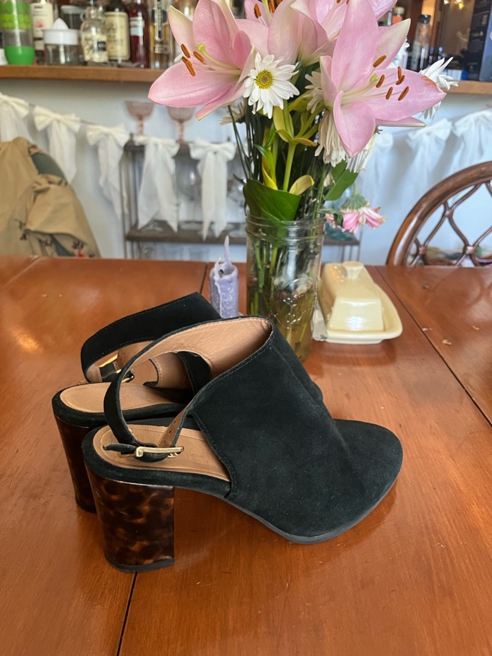 Vionic “Lacey” Black Suede Open Heel Tortoise Shell Arch Support Heels